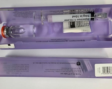 Cased syringe and vial